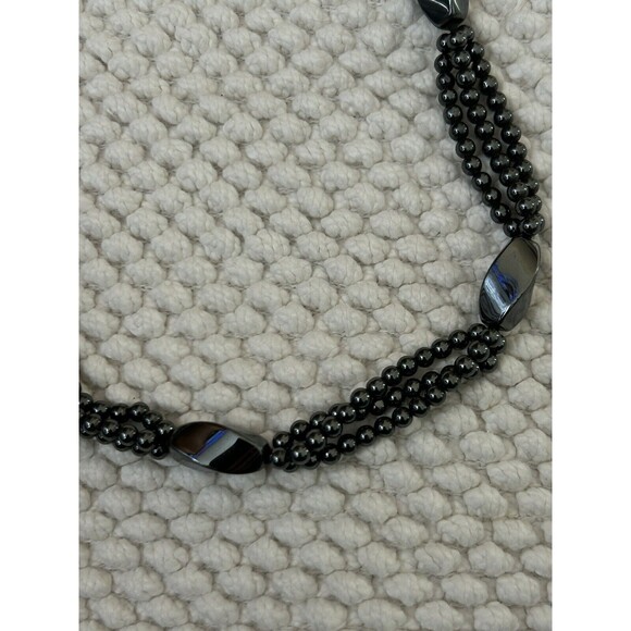 Metalic‎ Black Bead 3 Strand Necklace - Picture 2 of 5